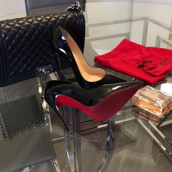 Christian Louboutin So Kate Heels - Picture 2 of 8